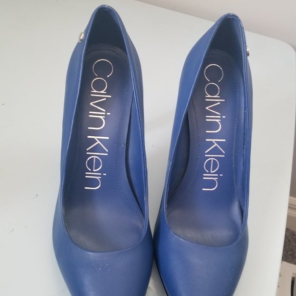 Shoes - Calvin Klein - Picture 4 of 5